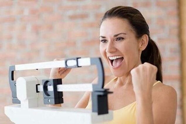weight loss in a woman in a week